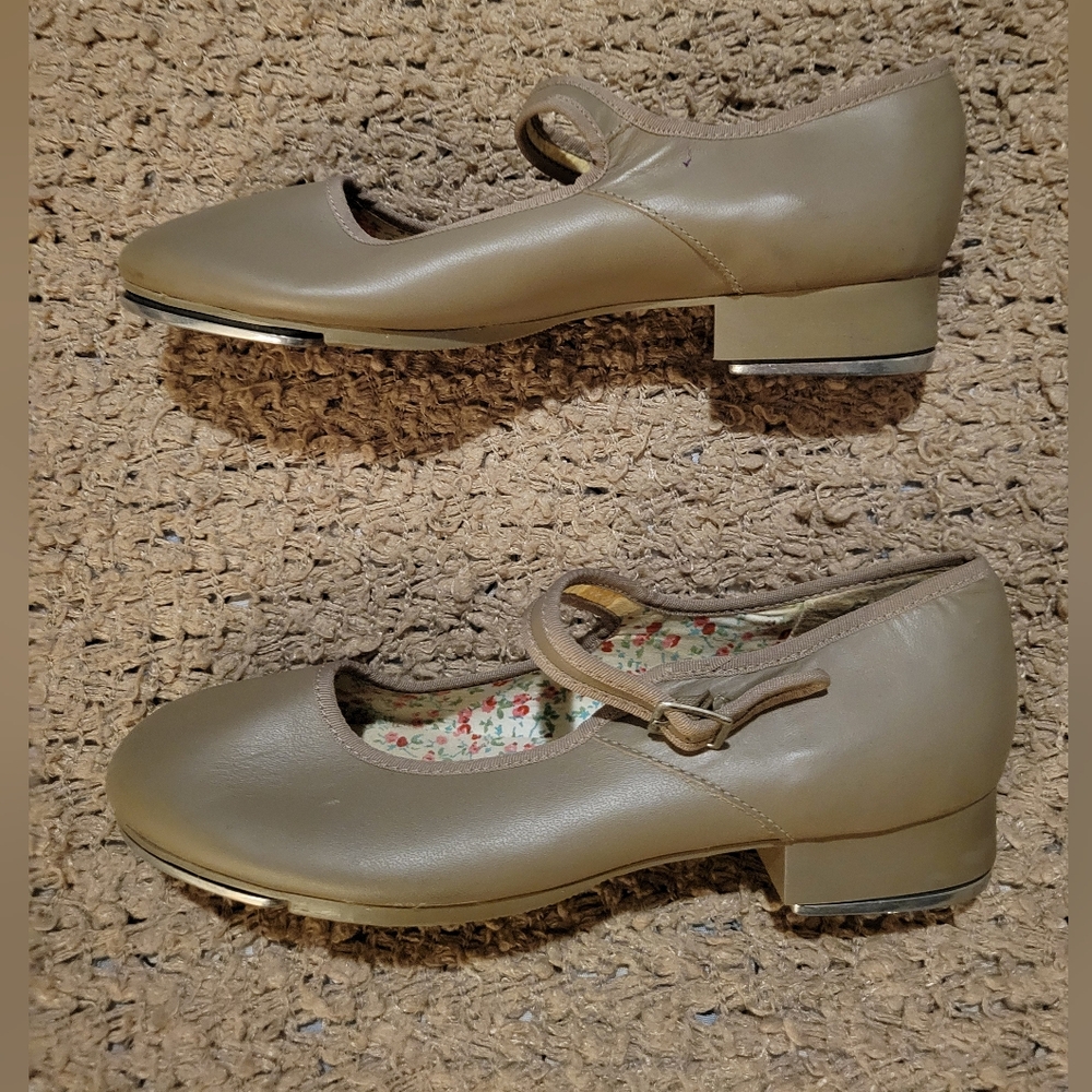 Vintage CAPEZIO Mary Jane Dance Shoes Tan With Ankle Strap Size 8 - Picture 8 of 10